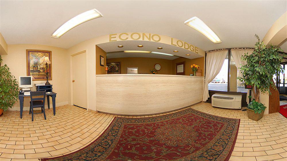 ווסט ממפיס Rodeway Inn מראה חיצוני תמונה
