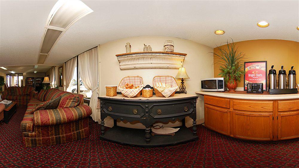 ווסט ממפיס Rodeway Inn מראה חיצוני תמונה